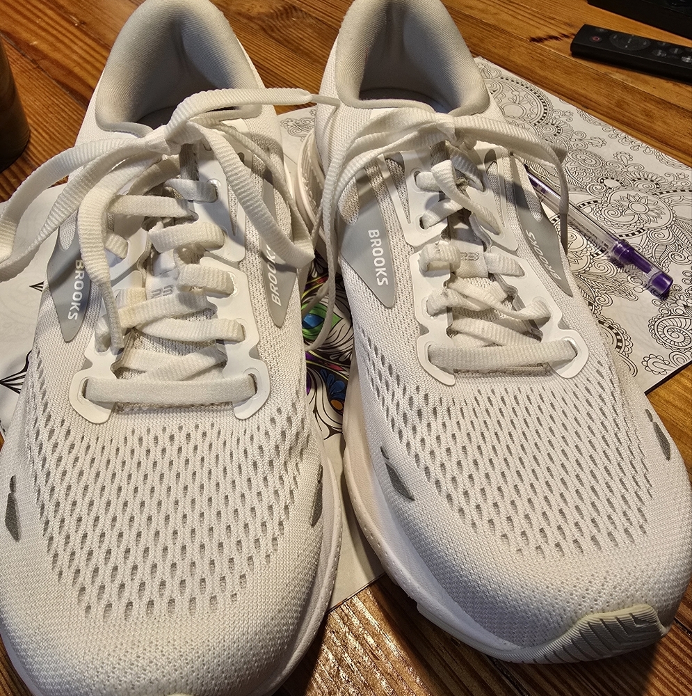 Brooks White Running Shoes